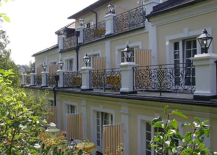 Landhaus Fuhrgassl-HuberHotel Wien